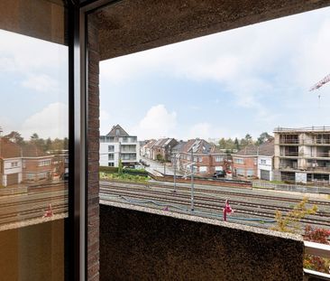 Gerenoveerd appartement aan Station - Foto 3