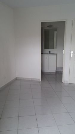 Location Appartement 2 pièces 40m² PERPIGNAN 66100 - Photo 3