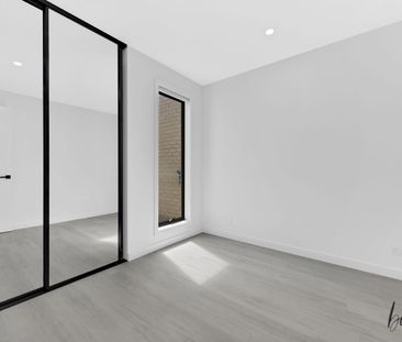 Exceptional 4-Bedroom Home in Craigieburn - Light, Space & Style - Photo 1