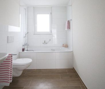 Helle und moderne Attikawohnung im Herzen von Menziken - Photo 5