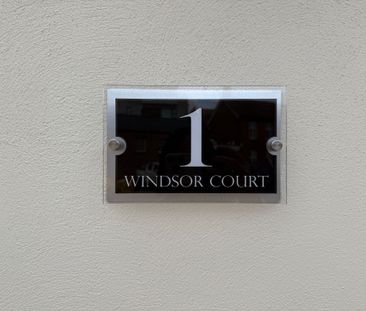 The Crescent, Taunton - Photo 2