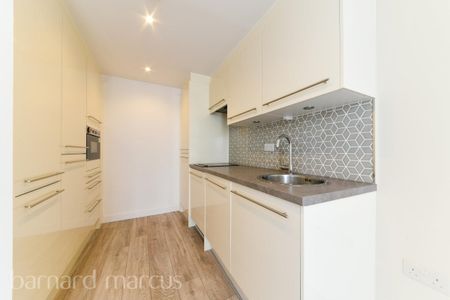 London Road - Photo 3