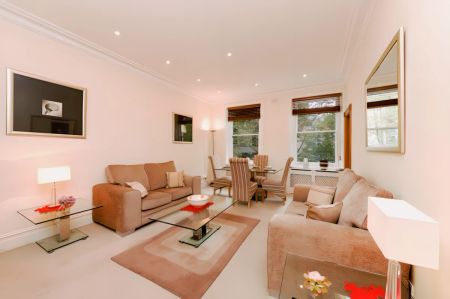 2 Bed 1 Bath, Flat 7, 9 - Photo 2