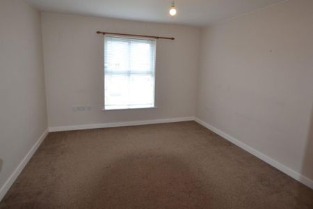 2 bedroom townhouse to rent - Photo 3