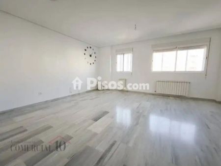 Piso en alquiler en Badajoz Capital - Foto 2