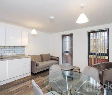 2 bedroom apartment to rent - Photo 1