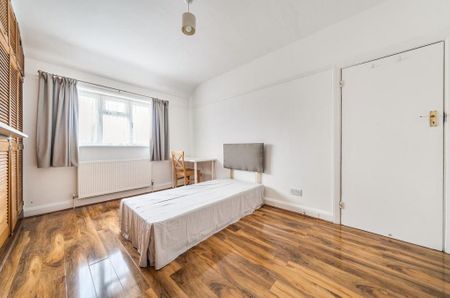 2 bedroom maisonette to rent - Photo 4