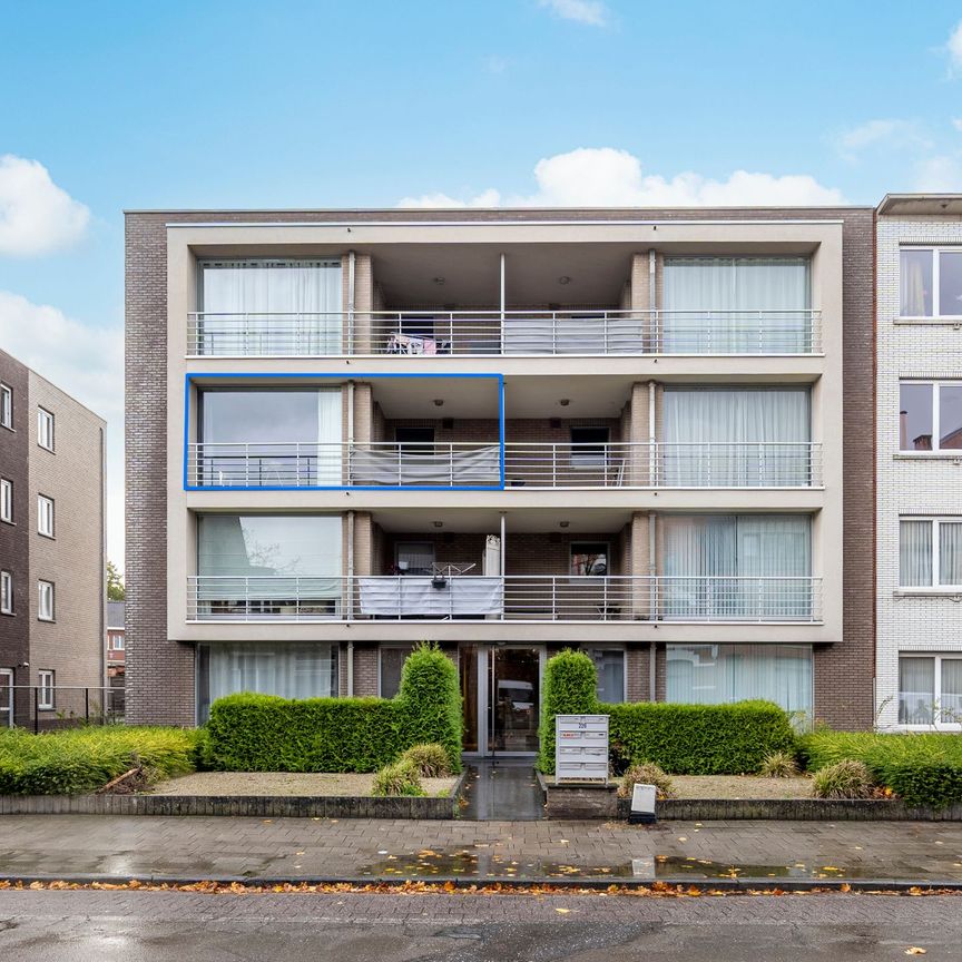 Instapklaar 3 slpk-appartement met garagebox in Turnhout - Photo 1