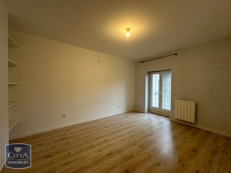 Location Appartement 4 pièces 112m² PONT DE CHERUY 38230 - Photo 3