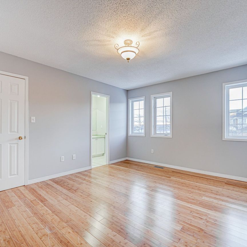 For Lease - 146 Billingsley Crescent, Markham, Ontario - Photo 1