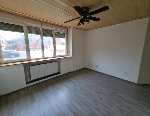 Helle 2-Zimmer-Wohnung im Erdgeschoss - Foto 1