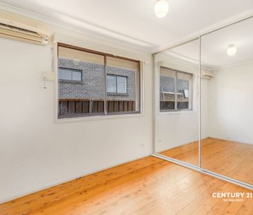 Immaculate Family Home - Photo 6