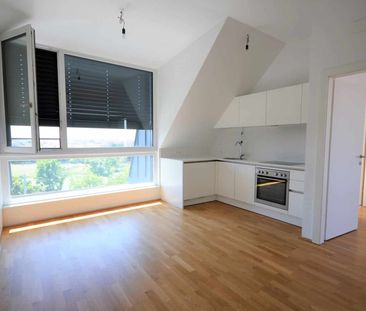Exklusive 2‑Zimmer-Wohnung mit sonniger Terrasse und Weitblick über... - Photo 1