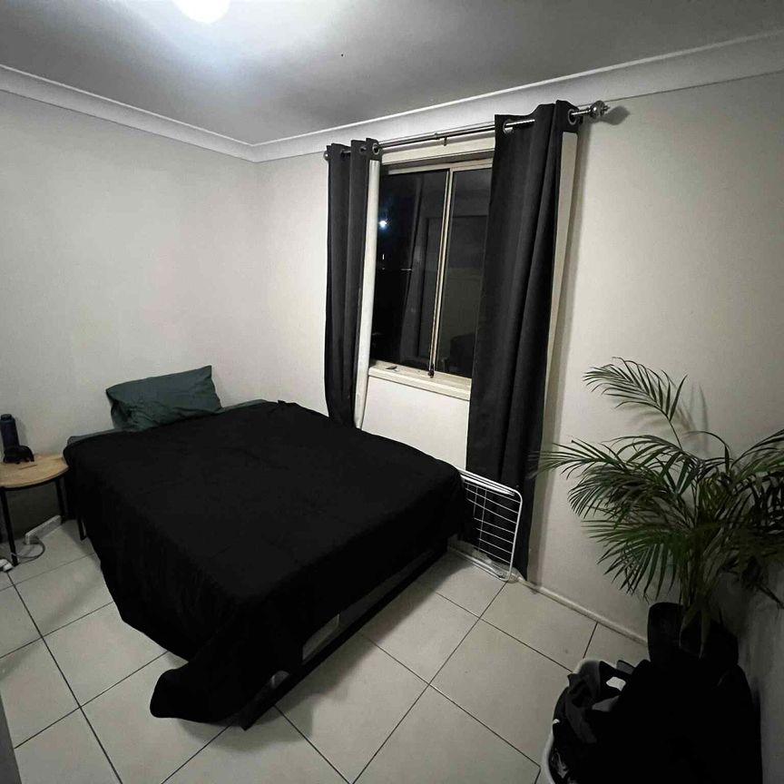 Quakers Hill - Photo 1