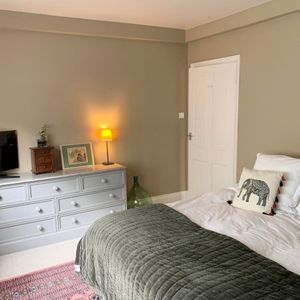 2 Bed Flat, Mundania Court, SE22 - Photo 2