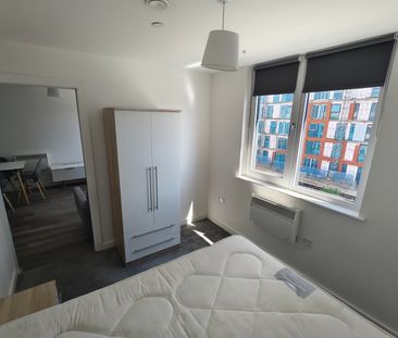 1 Bed Flat, Old Trafford, M16 - Photo 5