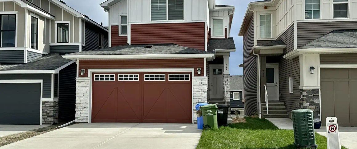 A/C 3-Bedroom House with Attached Double Garage, Rockland Park Area — 3 Bedrooms House - Photo 1