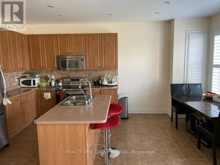 73 ISABELLA GARDEN LANE - Photo 5