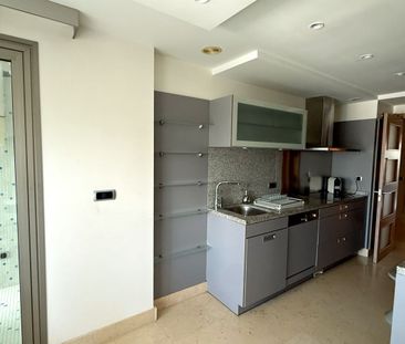 Middle Floor Apartment in The Golden Mile - Photo 6