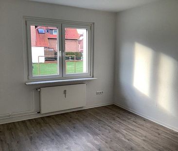 2,5 Zimmer Erdgeschosswohnung mit Duschbad - Photo 1