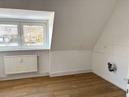 ~~Kleine Dachgeschoss 2 Zimmerwohnung in Bünde Mitte !~~ - Photo 5