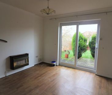 2 bedroom semi-detached house to rent - Photo 4