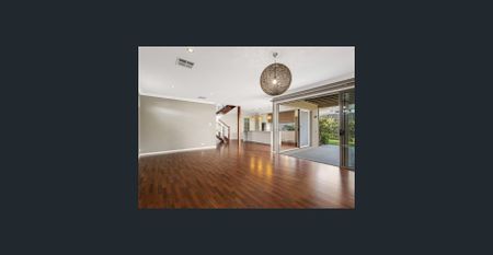 Prestige Home - Includes free use of the Rochedale Estates Lifestyle Centre Amenities - Photo 2