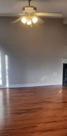 Two bedroom apartment/ main floor of a house for rent - Photo 1