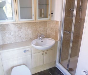 Foinaven Gardens, Glasgow, G46 8HX - Photo 6