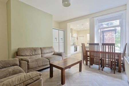 5 bedroom Student Terraced House to rent in Deuchar Street, Newcastle Upon Tyne - Photo 5