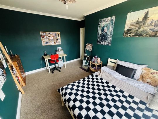 Cropthorne Road, Bristol - Photo 1