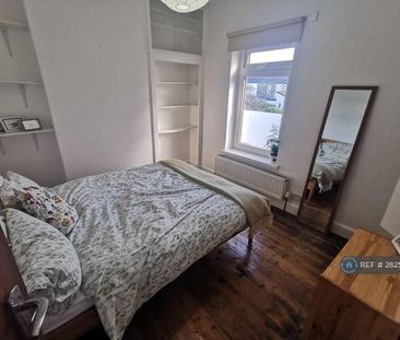 2 bedroom terraced house to rent - Photo 6