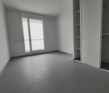 Location Appartement 1 pièce 18m² NIMES 30000 - Photo 2