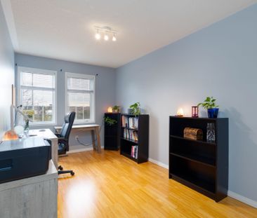 For Lease - 537 Heddle Crescent, Newmarket, Ontario - Photo 5