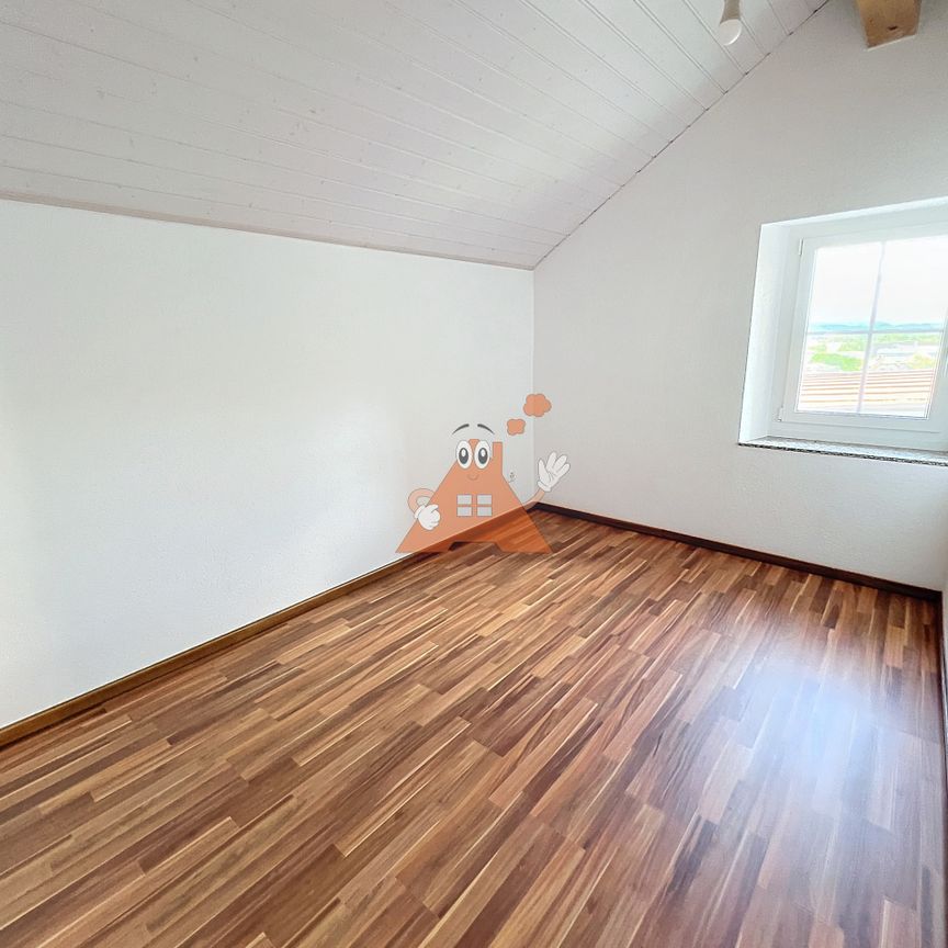 Roof flat - Photo 1