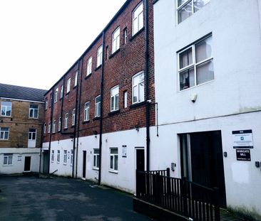 1 Bed Flat, Whingate Mill, LS12 - Photo 4