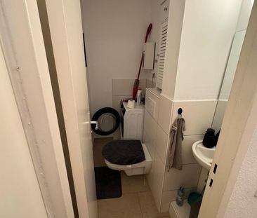 Möblierte 1,5-Zimmer-Wohnung mit Balkon – 12109 Berlin - Foto 1