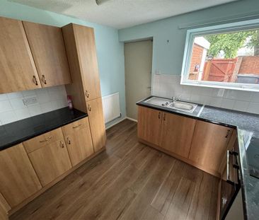 3 bedroom townhouse to rent - Photo 4