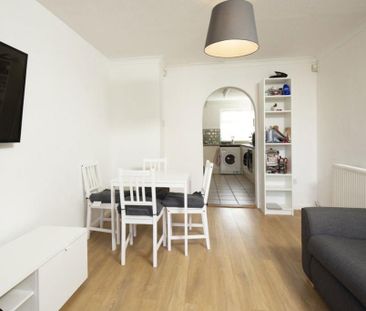 4 bedroom house to rent - Photo 1