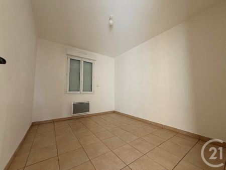 Location Appartement 3 pièces 71m² COULOMMIERS 77120 - Photo 3