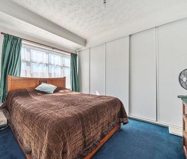 Semi-detached House to rent - Wellington Road, Belvedere, DA17 - Photo 6