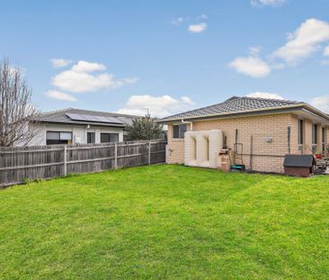 Modern Family-Friendly Home - Photo 4