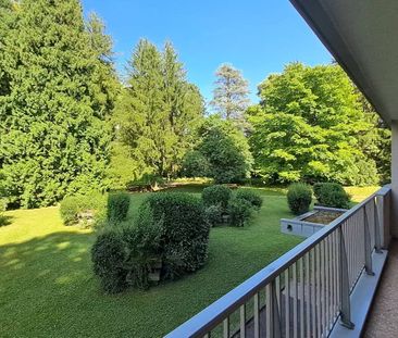JACOB BELLECOMBETTE - T2 avec balcon et garage - Photo 2
