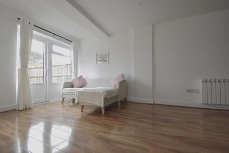 2 bedroom house to rent - Photo 2