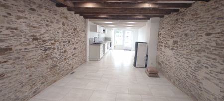 Location Maison 4 pièces 90m² - Photo 2