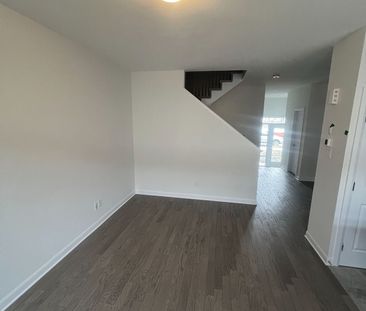 For Lease - 191 Invention Boulevard, Kanata, Ontario - Photo 6