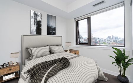 For Lease - 400 Wellington Street Unit# 1009, Toronto, Ontario - Photo 3