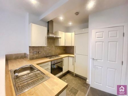 2 bedroom flat to rent - Photo 3