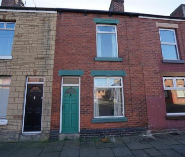 3 bedroom terraced house to rent - Photo 3
