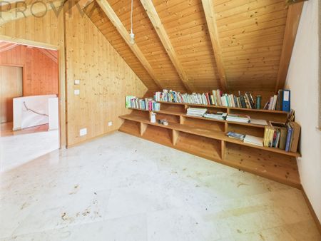 Bijou on two floors - Photo 5